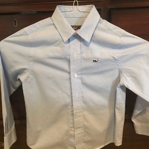 Boys Size 5 Vineyard Vines button down. Worn 1x